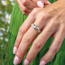 Load image into Gallery viewer, Blossom Flyte Honey Bee Ring