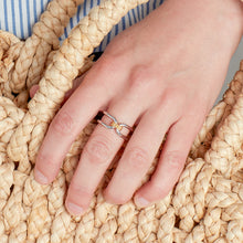 Load image into Gallery viewer, Marina Rope Bar Link Golden Ring