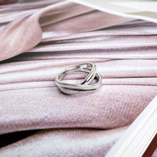 Load image into Gallery viewer, Serenity Grande Crossover Ring
