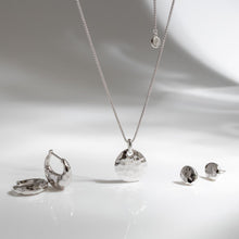 Load image into Gallery viewer, Mirage Reflect Round Disc Stud Earrings