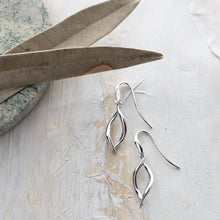 Load image into Gallery viewer, Entwine Twine Twist Link Drop Earrings