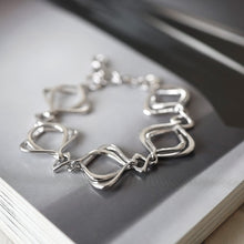 Load image into Gallery viewer, Alicia Grande Bracelet