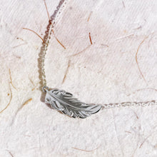 Load image into Gallery viewer, Feather Wisp Necklet