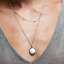 Load image into Gallery viewer, Céleste Astoria Family Tree Of Life Mother Of Pearl Necklace