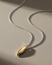 Load image into Gallery viewer, Glint Golden Two-Tone Mini Necklace