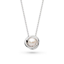 Load image into Gallery viewer, Bevel Trilogy Pearl Necklace