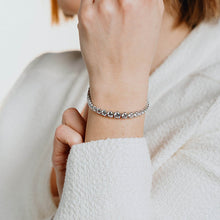 Load image into Gallery viewer, Graduated Zirconia Tennis Bracelet