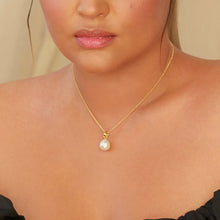 Load image into Gallery viewer, HD X Golden Edit Calm Pearl Pendant