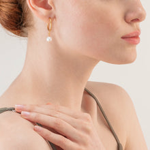Load image into Gallery viewer, Earrings Creole Freshwater Pearls & Chunky Chain Navette Multi-Wear White-Gold