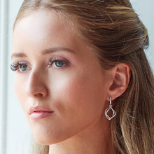 Load image into Gallery viewer, Alicia Grande Drop Earrings