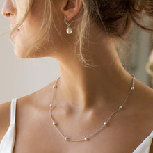 Load image into Gallery viewer, Astoria Pearl Station Necklace