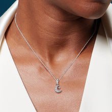 Load image into Gallery viewer, Revival Céleste Crescent Moon Necklace
