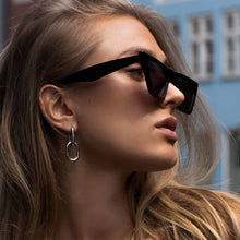 Load image into Gallery viewer, Earrings Capri Link Single