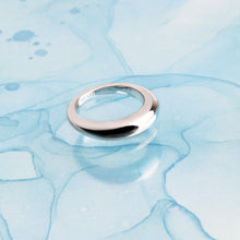 Load image into Gallery viewer, Coast Pebble Smooth Ring
