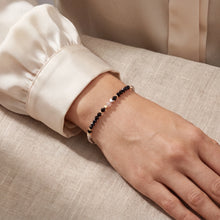 Load image into Gallery viewer, Bracelet Amulet Modern Future Gold-Black
