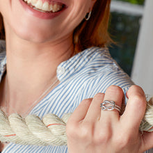 Load image into Gallery viewer, Marina Rope Knot Ring
