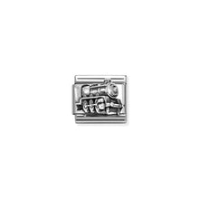 Load image into Gallery viewer, Composable Classic Link Silver Locomotive Train
