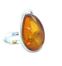 Load image into Gallery viewer, Silver And Oval Amber Ring
