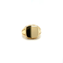 Load image into Gallery viewer, 18ct Yellow Gold Square Cushion Flodden Signet Ring
