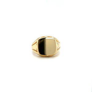 18ct Yellow Gold Square Cushion Flodden Signet Ring