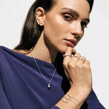 Load image into Gallery viewer, Pearls Loop Necklace - Round Silver
