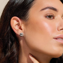 Load image into Gallery viewer, Océane Shell Echo Rounded Stud Earrings
