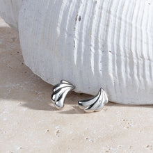 Load image into Gallery viewer, Océane Shell Echo Stud Earrings
