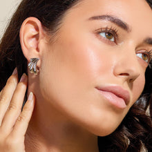 Load image into Gallery viewer, Océane Shell Echo Grande Stud Earrings
