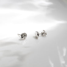 Load image into Gallery viewer, Mirage Reflect Round Disc Stud Earrings
