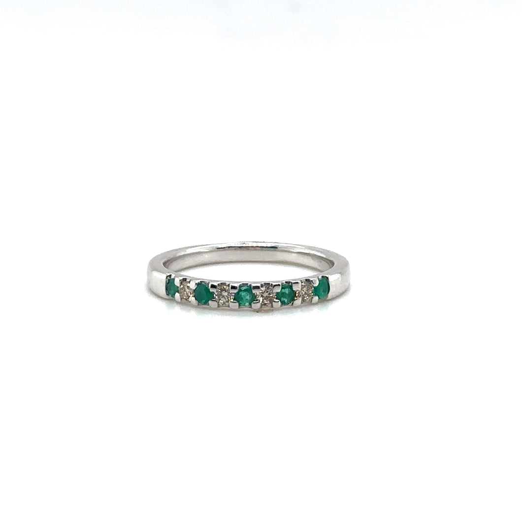 9ct White Gold Emerald And Diamond Ring