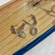 Load image into Gallery viewer, Marina Rope Link Duo Grande Hinged Hoop Earrings
