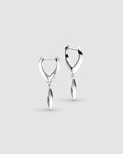 Load image into Gallery viewer, Glint Hoop Earrings

