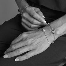 Load image into Gallery viewer, Céleste North Star Bracelet
