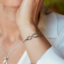 Load image into Gallery viewer, Entwine Twine Link Trio Slider Bracelet
