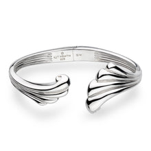 Load image into Gallery viewer, Océane Shell Echo Grande Hinged Bangle
