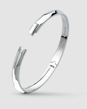 Load image into Gallery viewer, Glint Geo Hinged Bangle
