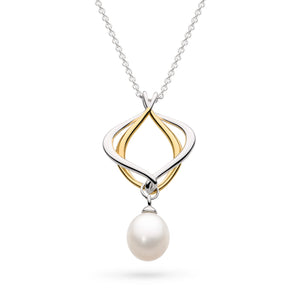 Alicia Golden Pearl Necklace