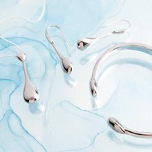 Load image into Gallery viewer, Coast Pebble Smooth Elegant Necklace
