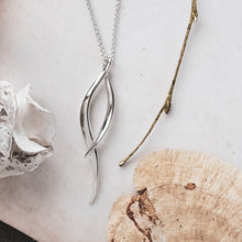 Load image into Gallery viewer, Entwine Twine Twist Large Necklace

