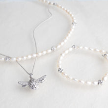 Load image into Gallery viewer, Blossom Flyte Queen Bee Glitz Necklace
