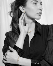 Load image into Gallery viewer, Infinity Mini Golden Necklet

