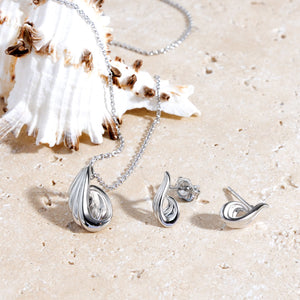 Océane Shell Wave Necklace