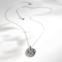 Load image into Gallery viewer, Mirage Reflect Round Disc Necklace
