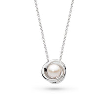Load image into Gallery viewer, Bevel Trilogy Pearl Necklace
