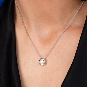 Bevel Trilogy Pearl Necklace