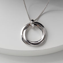 Load image into Gallery viewer, Bevel Trilogy Grande Link Slider Necklace

