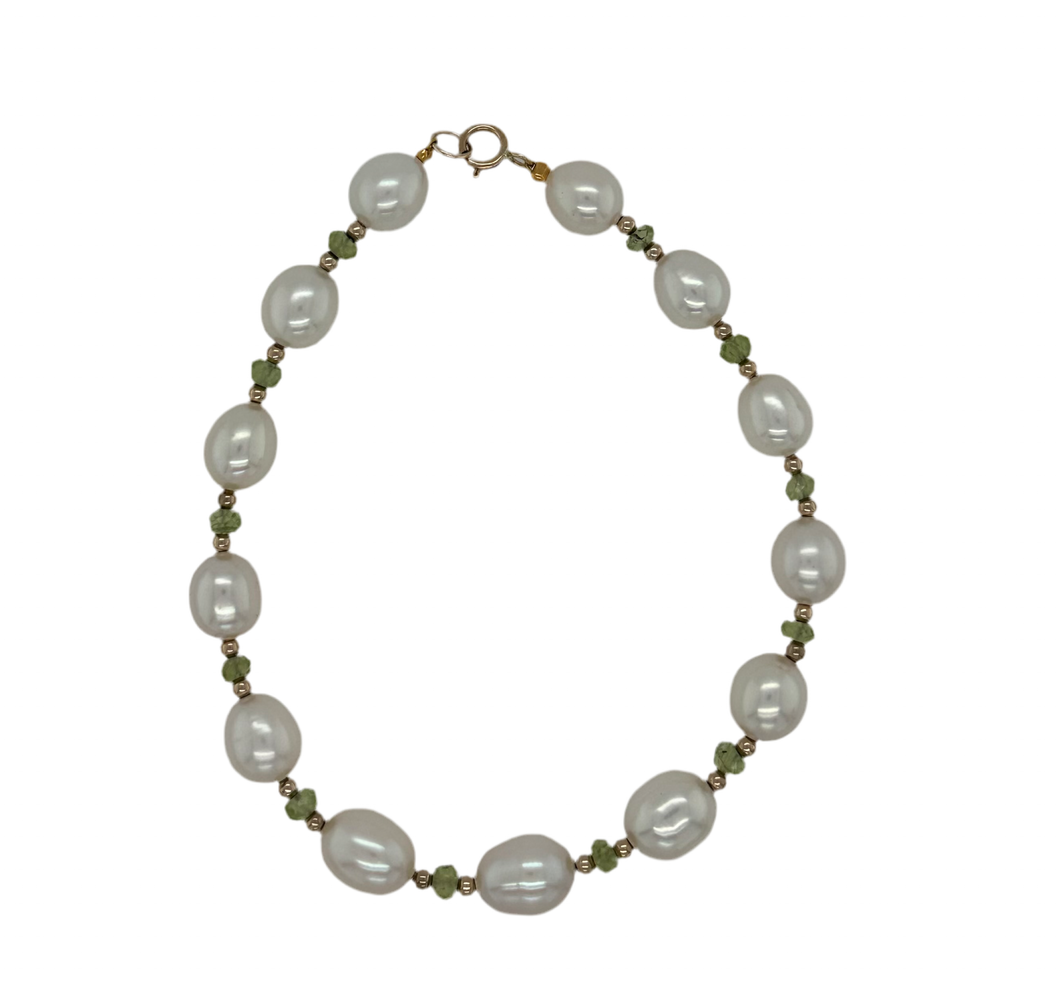 Freshwater Pearl And Peridot Bracelet