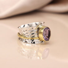 Load image into Gallery viewer, Sterling Silver Spinning Ring With Amethyst
