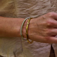 Load image into Gallery viewer, Bubble Waterproof Bangle
