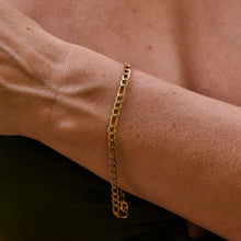 Load image into Gallery viewer, Figaro Waterproof Bracelet - Gold Plated
